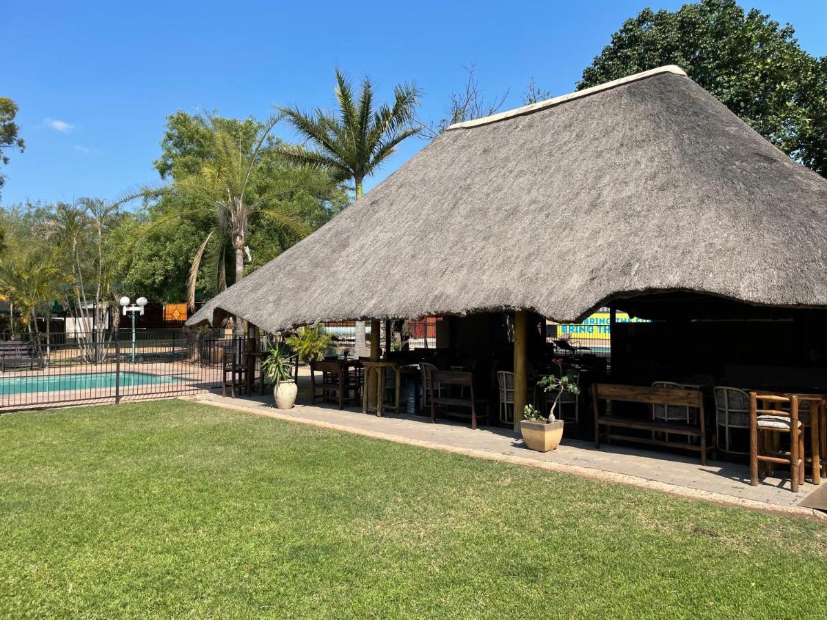 Buffalo Hotel Hectorspruit Eksteriør bilde